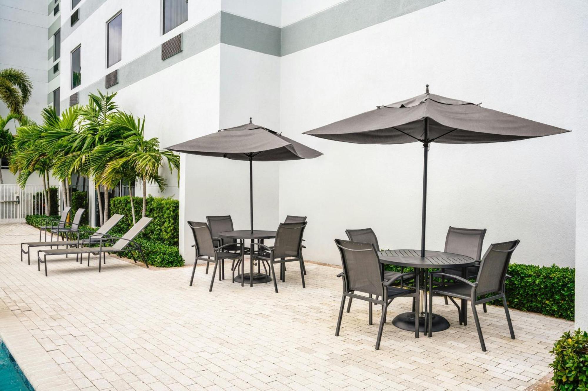 Fairfield Inn & Suites By Marriott Delray Beach I-95 Eksteriør billede